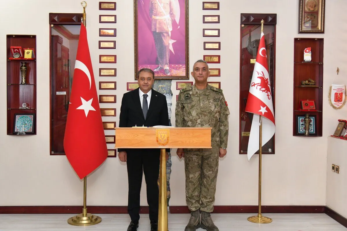 Şanlıurfa Valisi Şıldak’tan Tuğgeneral Erdem’e İadei ziyaret